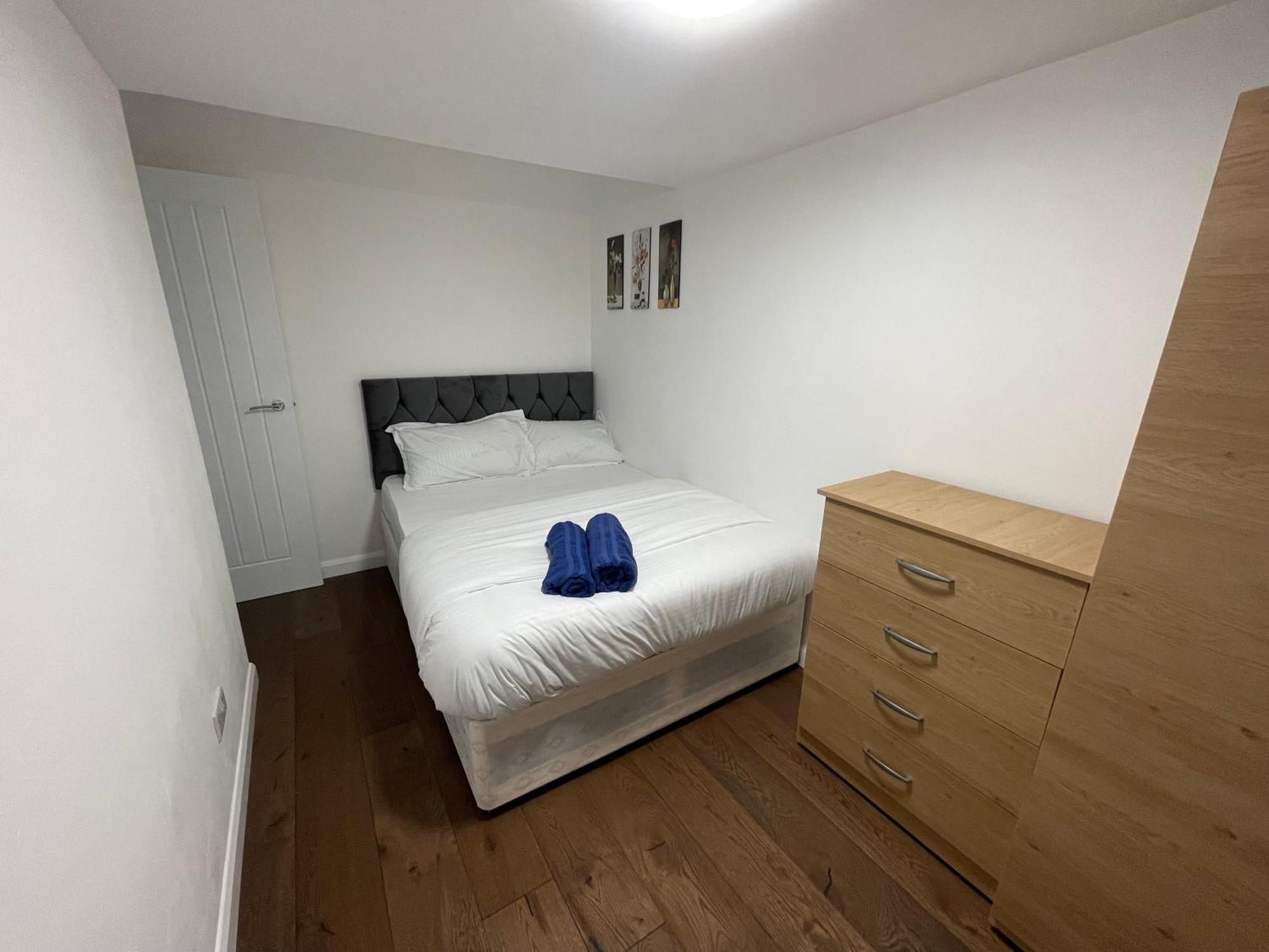 London Two Bedroom Central Location Modern Flat Stratford ภายนอก รูปภาพ