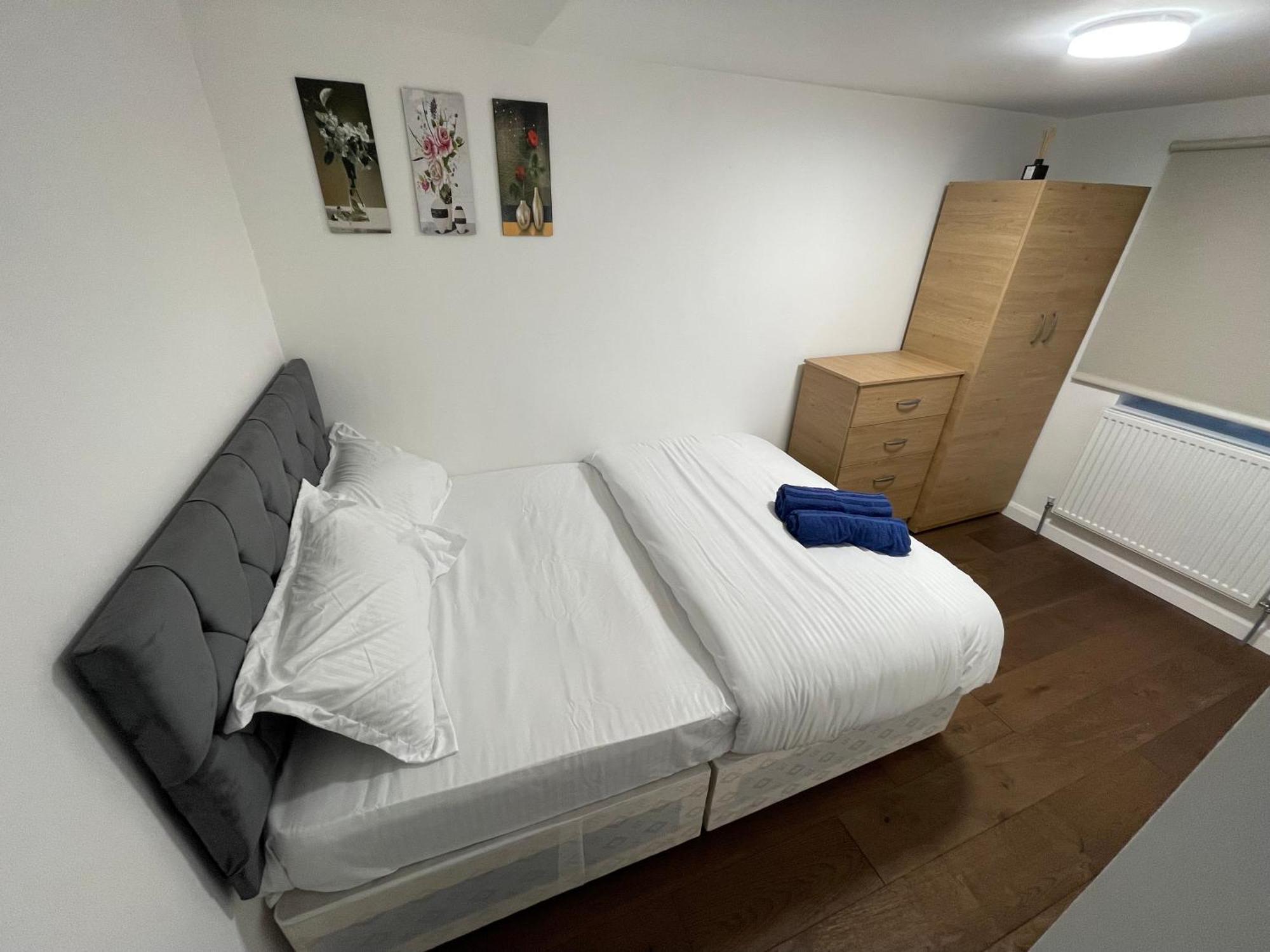 London Two Bedroom Central Location Modern Flat Stratford ภายนอก รูปภาพ