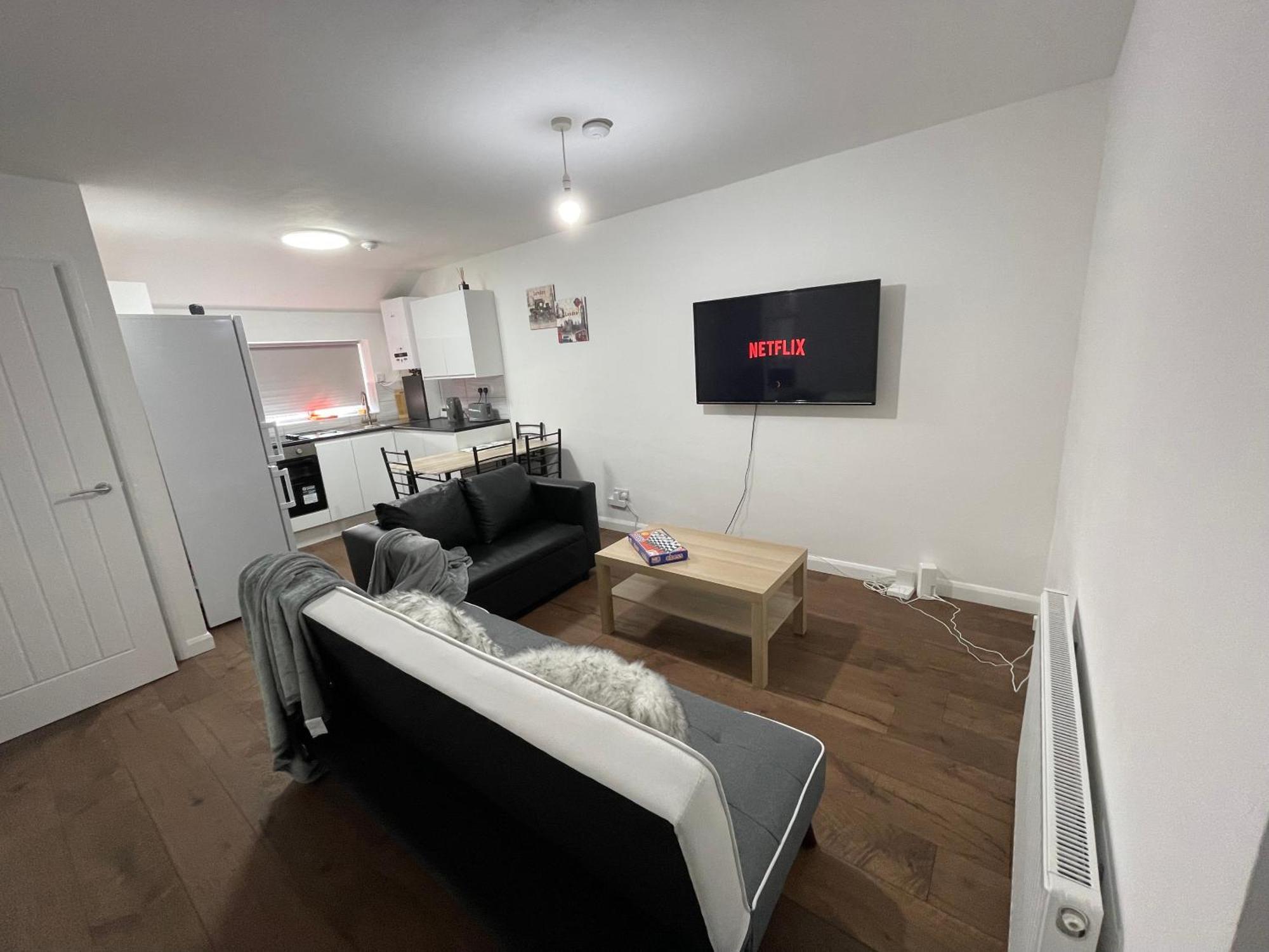 London Two Bedroom Central Location Modern Flat Stratford ภายนอก รูปภาพ