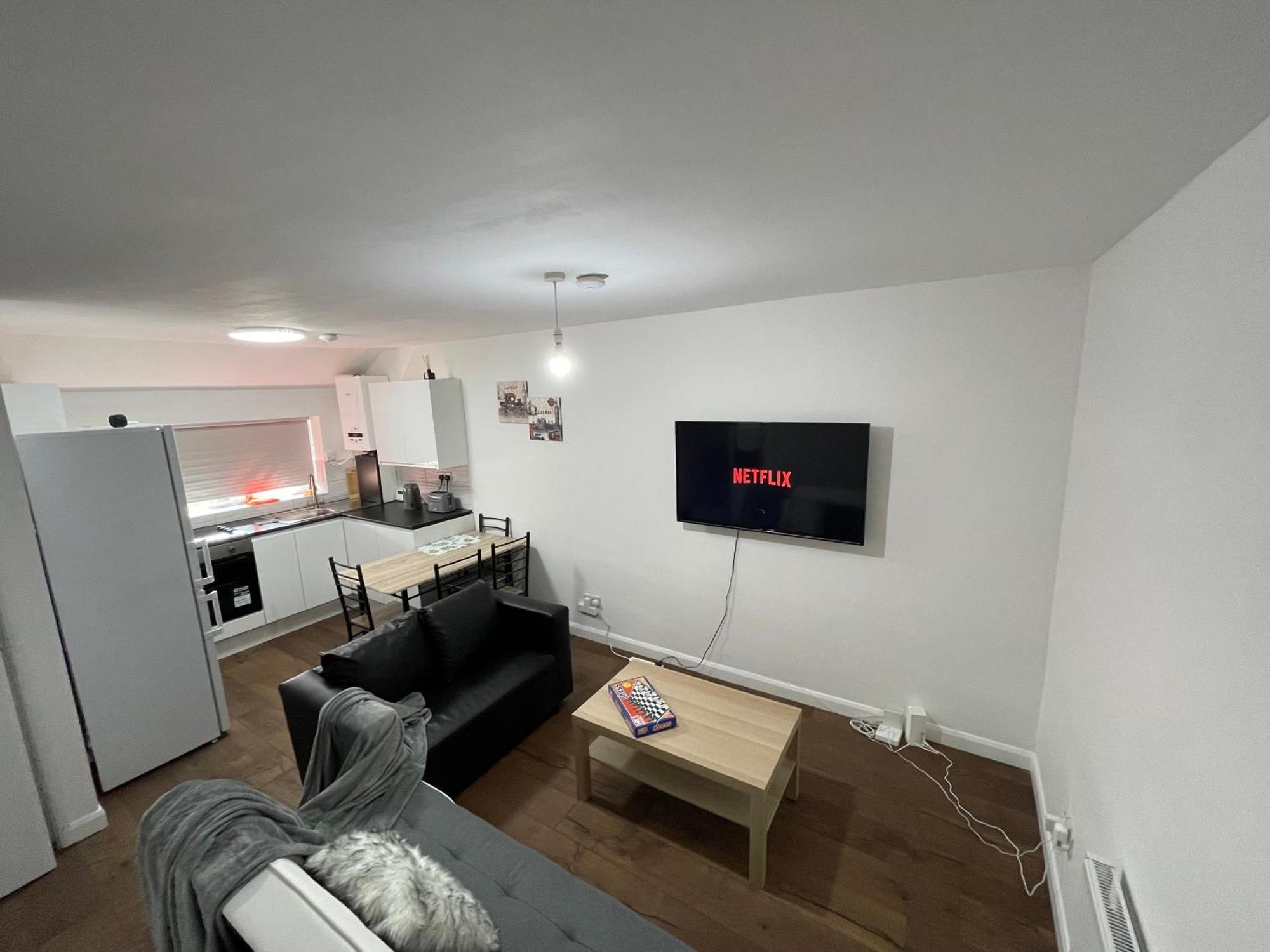 London Two Bedroom Central Location Modern Flat Stratford ภายนอก รูปภาพ