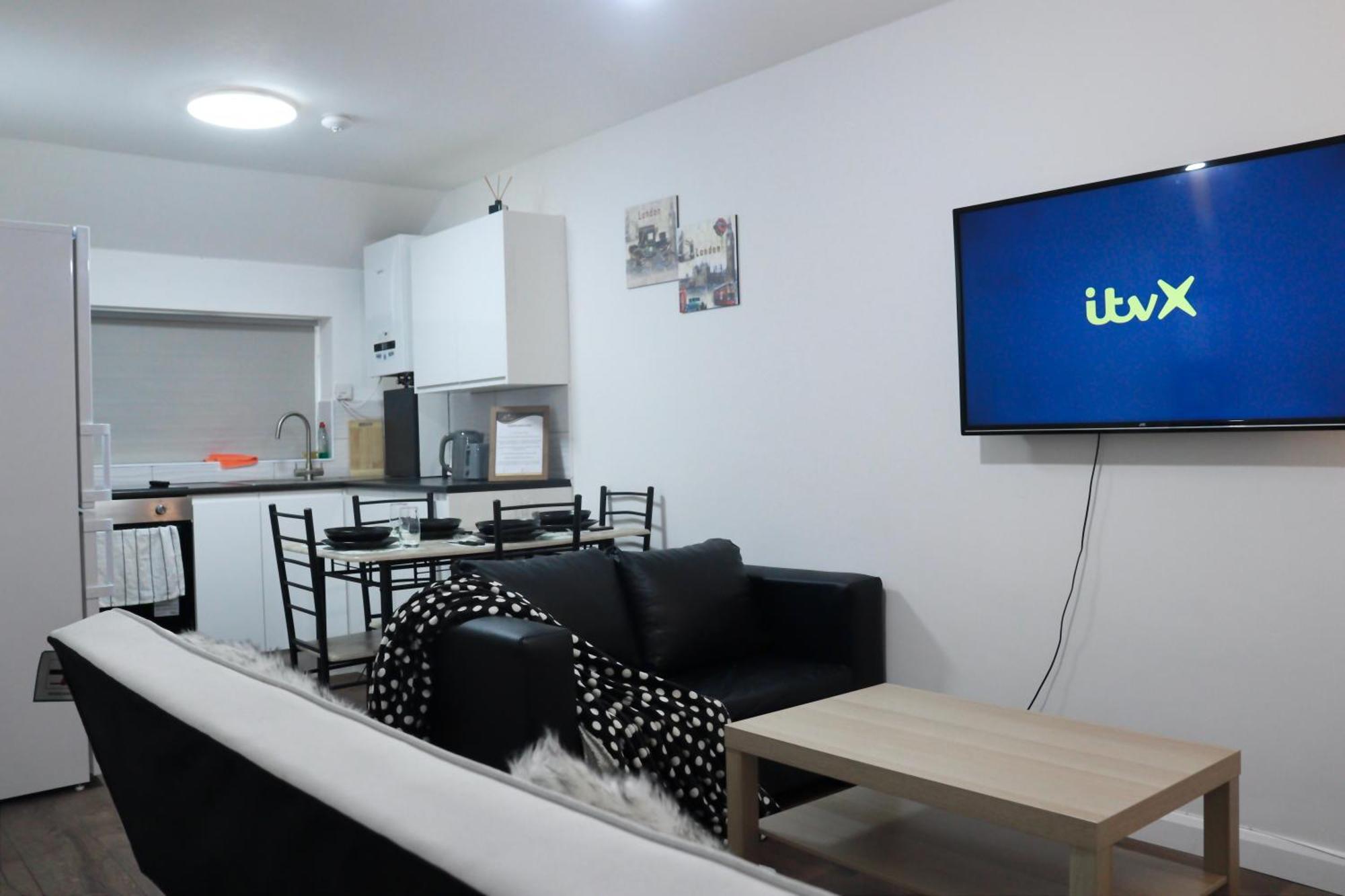 London Two Bedroom Central Location Modern Flat Stratford ภายนอก รูปภาพ